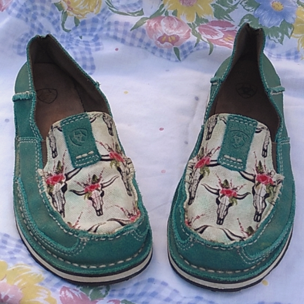 💚🩵Women's Ariat Cruisers Teal cow skull shoes size 💥 6.5 *** 💥💚🩵